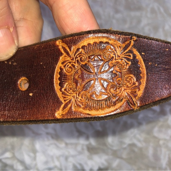 Vintage brown leather Belt with Eagle Buckle- preloved but lots of life left - Picture 3 of 8